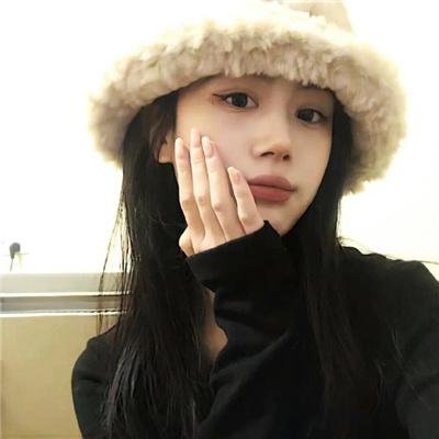 老妇与鸽子
